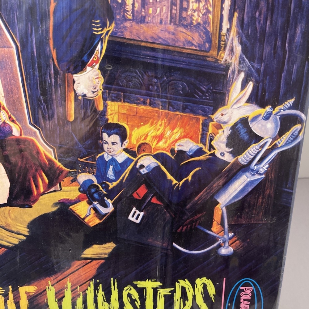 Polar Lights The Munsters All Plastic Assembly Kit Model 5013 Playing Mantis New - Picture 4 of 11